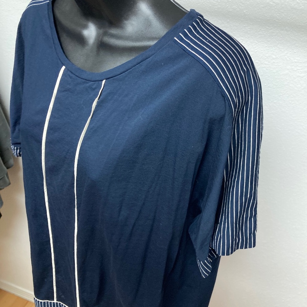 J.Crew Navy Cotton Tee size XL